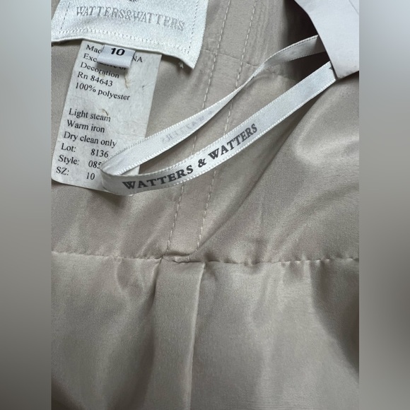 Watters and Watters Dress - Picture 12 of 12